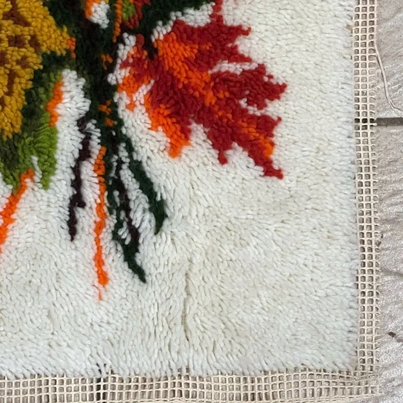 VTG Caron Latch Hook Rug Autumn Fantasy 24"×34" 1978 Almost Complete 1978 MCM - Picture 13 of 16